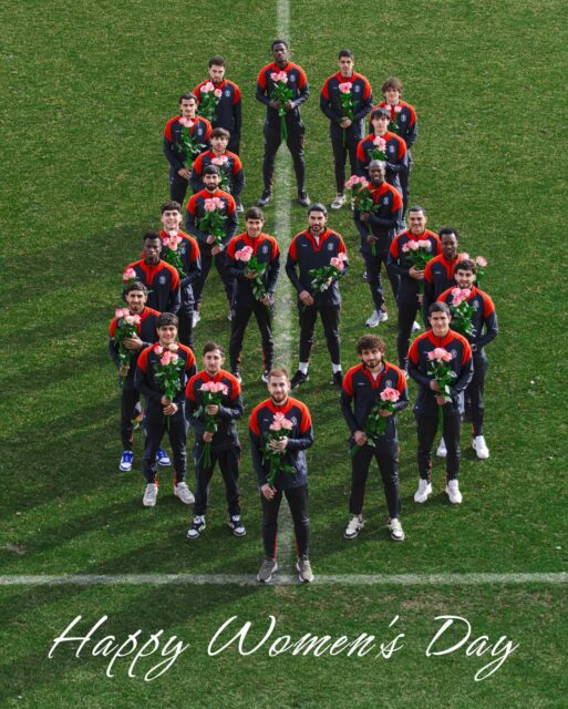 These gentlemen wish all the ladies a Happy Women’s Day! 💐
😍 And in Armenia, the beautiful “Women’s Month” officially begins.
#SardarapatFC • #BornInVictory #SFC #WomensDay
