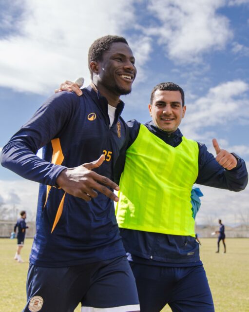 ☀️ And how was your Sunday? 😄
#SardarapatFC • #BornInVictory