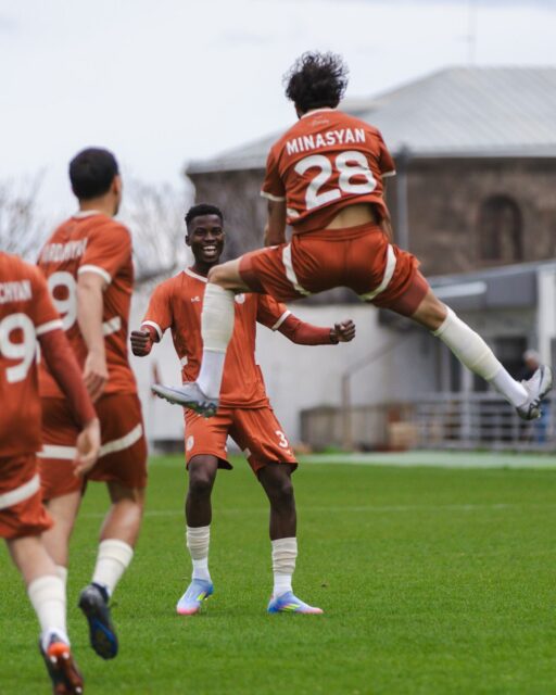 The passion of a scored goal ✈️🔥

#SardarapatFC • #BornInVictory #SFC