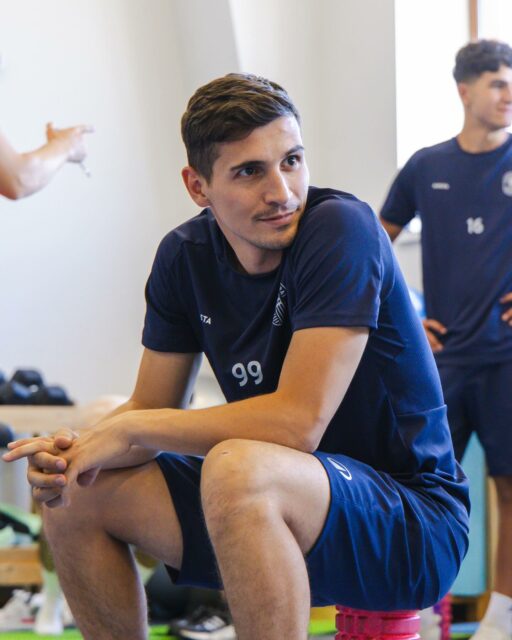 💪 We’re back from our break and ready to begin our preparations for the Premier League season 🔥

#SardarapatFC • #BornInVictory #SFC #TrainingSession