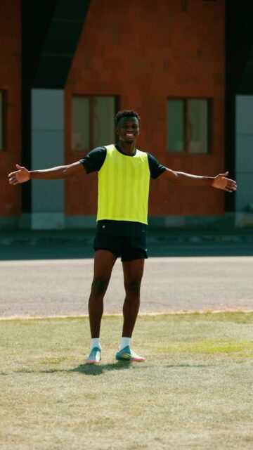 Pre-match session complete ✅
💪 Ready for tomorrow’s clash against FC Ararat.
#SardarapatFC • #BornInVictory #SFC