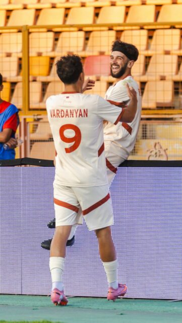 Levon ➡️ Levon ➡️ Levon ⚽️ That’s the combination 😅
#SardarapatFC • #BornInVictory #SFC